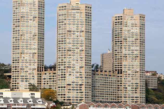 21. Guttenberg, New Jersey