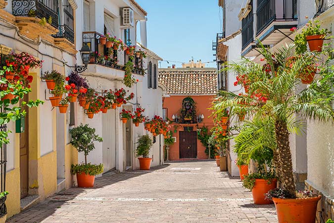 Spain - Pros