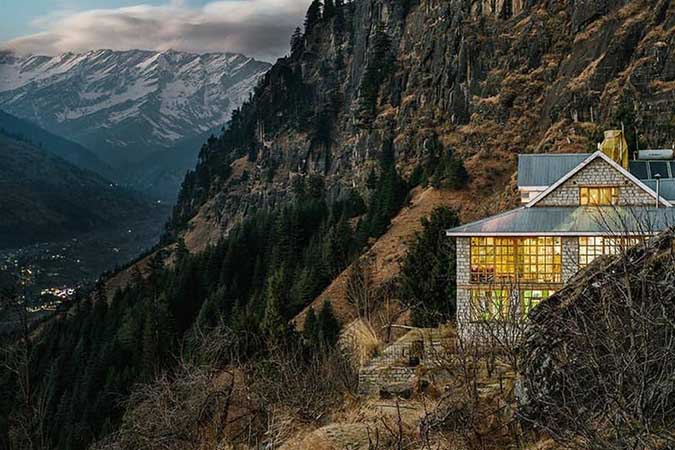 India's Cliff-Side Cottage