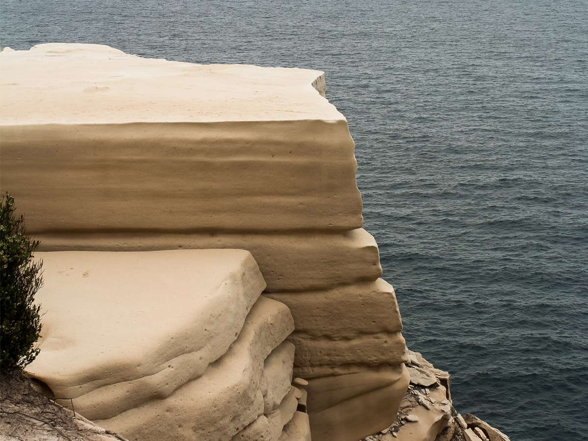 Wedding Cake Rock, Australia
