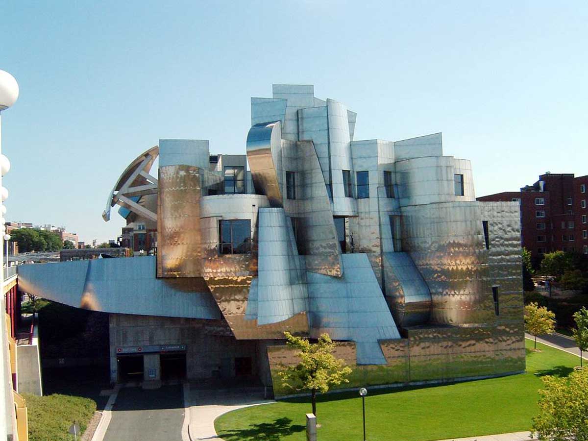 Minnesota: The Frederick R. Weisman Art Museum in Minneapolis