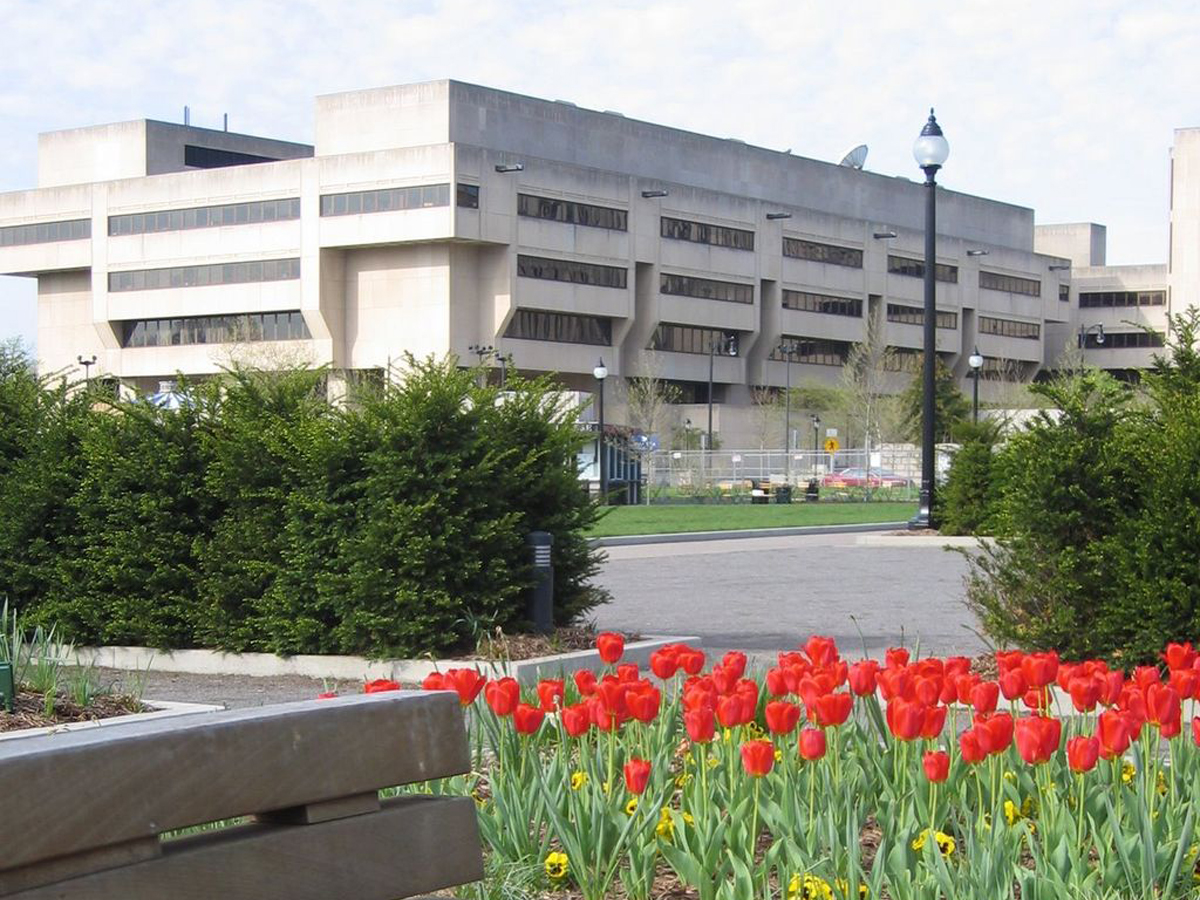 Pennsylvania: Wesley W. Posvar Hall at the University of Pittsburgh