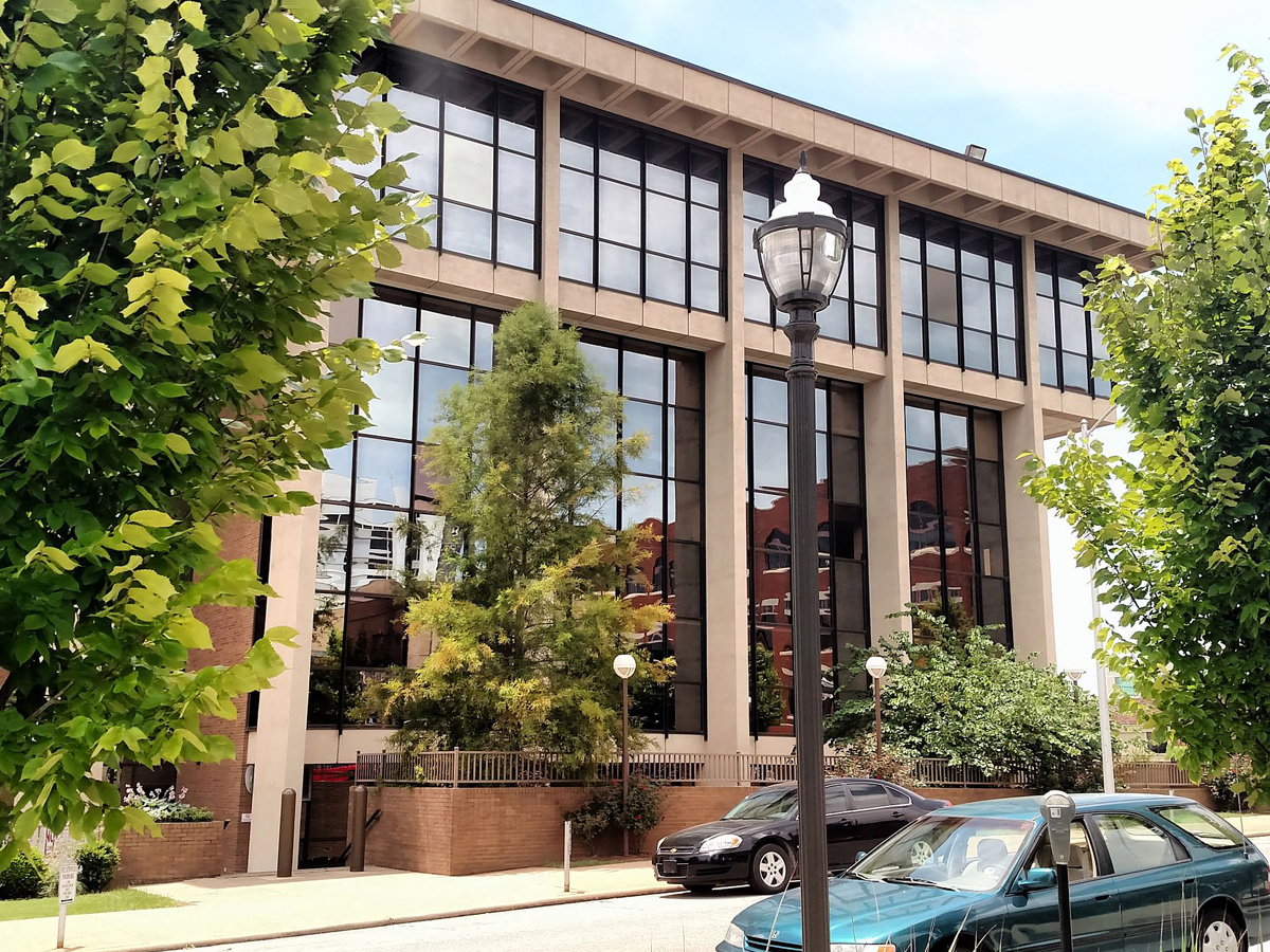 41. Arkansas: John Paul Hammerschmidt Federal Building in Fayetteville